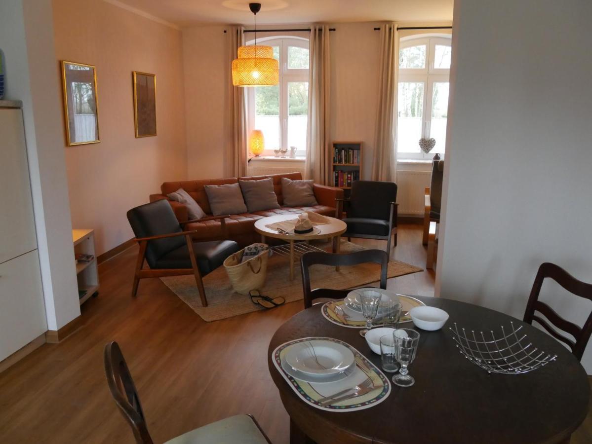 Lindenhof Wohnung 2, Erdgeschoss Vipperow ภายนอก รูปภาพ